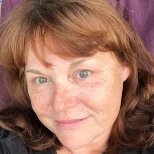 Meet your Posher, Joan